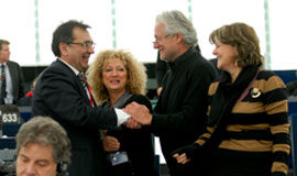 El Parlamento Europeo rechaza aumentar la jornada laboral El Parlamento Europeo rechaza aumentar la jornada laboral