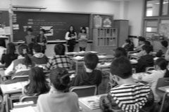 Reconocido como accidente de trabajo el acoso psicológico de alumnos hacia una profesora Alumnos en el aula