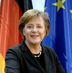Alemania y otros 6 países vetan las sanciones penales a los empresarios que contraten irregulares Angela Merkel