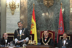El presidente del TS y del CGPJ garantiza que los jueces ampararán a los encargados de hacer cumplir la Ley en cualquier parte de España Imagen de la apertura Judicial