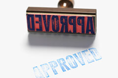 La Consejería de Justicia e Interior de la Junta de Andalucía licita servicios de mediación para menores por valor de 1.616.949,24 euros. Sello de aprobación