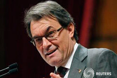Cataluña solicita 9.073 millones de euros al Fondo de Liquidez Autonómico Artur Mas, durante el debate en el Parlamento de Barcelona del 23 de enero sobre la declaración de soberanía de Cataluña