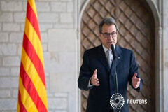 Mas dice que convocará la consulta catalana para el 9 de noviembre Mas habla en una conferencia de prensa en el Palau de la Generalitat, en Barcelona, el 29 de julio de 2014