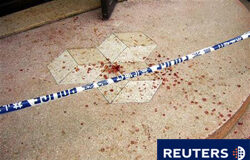 Un hombre apuñala a 31 personas en una guardería en China Gotas de sangre en el lugar del ataque del 29 de abril en la localidad de Taixing, en la provincia de Jiangsu.