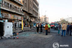 Al menos 25 muertos y 63 heridos en un atentado suicida en Bagdad Las fuerzas de seguridad inspeccionan el lugar de un atentado en Bagdad, Irak, 15 de enero de 2018