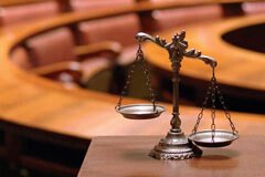 Catalá insiste en la necesidad de una Estrategia Nacional de Justicia para proseguir con las reformas Balanza de la justicia