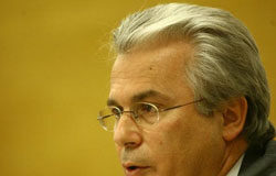 Baltasar Garzón amplía su Providencia Operación contra la mafia rusa instalada en España. Juez de la Audiencia Nacional Baltasar Garzón