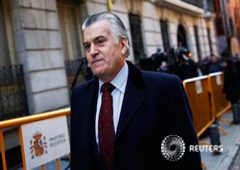 Luis Bárcenas en una foto en el centro de Madrid el 23 de enero de 2015 Luis Bárcenas en una foto en el centro de Madrid el 23 de enero de 2015