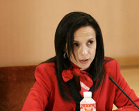 Comienza la Oferta Pública de Compra de Suelo Comienza la Oferta Pública de Compra de Suelo. Beatriz Corredor, Ministra de la Vivienda