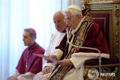 La inesperada renuncia del Papa sacude a la Iglesia Benedicto XVI en el consistorio vaticano del 11 de febrero de 2013