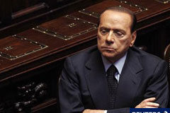 Moody’s recorta la nota de la deuda italiana en tres escalones Silvio Berlusconi, en una sesión del Parlamento en Roma