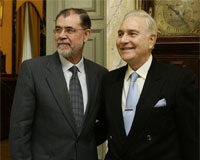 Malestar en Jueces para la Democracia tras las proposiciones hechas públicas ayer para el gobierno de los jueces Malestar en Jueces para la Democracia tras las proposiciones hechas públicas ayer para el gobierno de los jueces. Mariano Fernández Bermejo, Ministro de Justicia y Carlos Dívar, nuevo presidente del CGPJ.