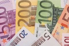 Tratamiento a la condena a la cobertura del déficit en la reforma concursal Billetes de euro