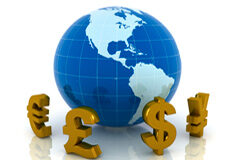 Sesión formativa sobre el análisis práctico del instrumento multilateral tributario Símbolos de diferentes monedas rodeando una bola del mundo