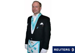 Anders Behring Breivik, que aparece en esta foto de un libro descargado del enlace www.freak.no, titulado 
