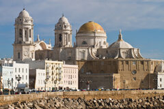 Los abogados se reúnen en Cádiz Vista panorámica de Cádiz