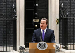 El primer ministro británico, David Cameron, comparece ante los medios frente a su residencia, el 10 de Dowing Street, sobre el ataque producido en la víspera en Londres