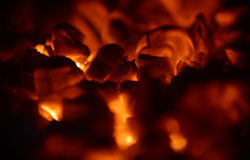 A toda máquina hacia la reforma del Código Penal (y II) Carbón ardiendo