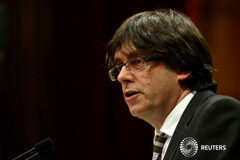 Parlamento catalán elige a Puigdemont como nuevo presidente de la Generalitat El nuevo presidente de la Generalitat en el discurso de investidura en el Parlamento catalán en Barcelona el 10 de enero de 2016