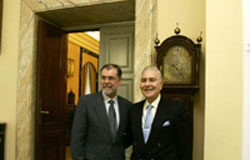 Dívar «responde a las necesidades porque conoce los problemas de la Justicia y sus órganos de gobierno» Dívar "responde a las necesidades porque conoce los problemas de la Justicia y sus órganos de gobierno"