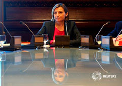 La expresidenta del Parlament en una reunión de la Cámara en Barcelona el 13 de noviembre de 2017