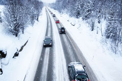 ¿Qué y a quién podrán reclamar los afectados por la nevada del día de Reyes en la AP6? Carretera nevada