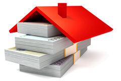 ¿Cómo conservar su vivienda a través del concurso de personas físicas? Fajos de billetes con un tejado rojo encima