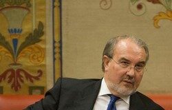CiU exige a Solbes que aplique la legislación vigente y se acuerde el nuevo sistema de financiación para Catalunya CiU exige a Solbes que aplique la legislación vigente