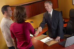 ¿Cuán leales son los clientes en un despacho de abogados? (I)