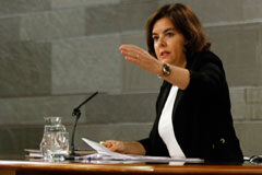 Convenio con once Comunidades Autónomas para realizar el catálogo colectivo del patrimonio bibliográfico Soraya Sáenz de Santamaría