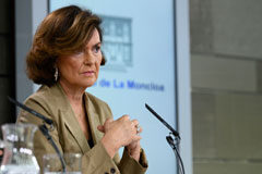 Solicitud de nulidad al TC de dos acuerdos de la Mesa del Parlament de Cataluña Carmen Calvo, vicepresidenta del Gobierno, ministra de la Presidencia, Relaciones con las Cortes e Igualdad en funciones.