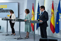 Aprobado un nuevo tramo de la Línea de Avales para pymes y autónomos de 20.000 millones de euros Teresa Ribera, Mª Jesús Montero y Salvador Illa