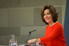 Saénz de Santamaría avisa de que la vuelta de los toros a Cataluña es una decisión que sólo compete al Estado Soraya Sáenz de Santamaría