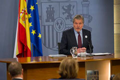 El Ejecutivo reforma la contratación pública para agilizar los procedimientos Íñigo Méndez de Vigo
