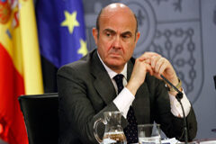 El Ejecutivo asegura a Bruselas que España crecerá un 2,5% anual de media hasta 2019 Luis de Guindos