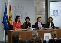 Carmen Montón, María Isabel Celaá, Magdalena Valerio y Mertitxell Batet