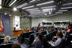 Aprobado el desarrollo de la Ley de Metrología Soraya Sáenz de Santamaría