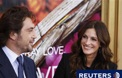 Roberts y Bardem dicen que «Come, reza, ama» les cambió la vida Imagen del 10 de agosto de los dos protagonistas de la película "Come, reza, ama", Julia Roberts y Javier Bardem, con motivo de su estreno en Nueva York.