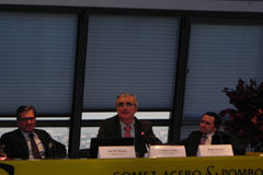 Un concurso más judicializado y con menos garantías Todos los ponentes reunidos ayer en la jornada celebrada en Esade Derecho