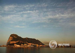 Rutinaria prevista desde hace tiempo. En la imagen, el peñón de Gibraltar visto desde La Línea de la Concepción en una fotografía del 25 de mayo de 2012