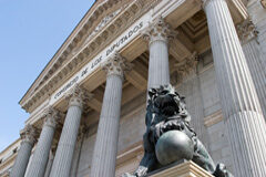 Se inicia la tramitación parlamentaria del Proyecto de Ley de Contratos del Sector Público Fachada del congreso de los diputados