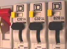 El déficit tarifario eléctrico ante el Tribunal Supremo: prueba superada El Supremo determina por sentencia la subida de los impuestos a las instalaciones eléctricas