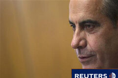 Corbacho: Llevará 3-4 años volver a tasas del paro precrisis Imagen de Corbacho durante una entrevista con Reuters en la sede del ministerio en Madrid el pasado junio.