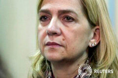 La Infanta Cristina seguirá en el banquillo por el caso Nóos La infanta en la apertura del juicio, el 11 de enero de 2016