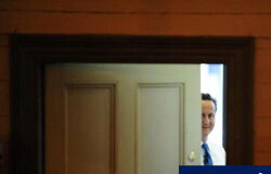 Los conservadores no alcanzan la mayoría absoluta en Reino Unido El conservador David Cameron en Bristol el 5 de mayo de 2010.