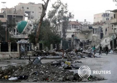 Una mezquita dañada en Deir al-Zor el 5 de marzo de 2014