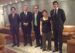 de izquierda a derecha, Diego Solana, Alfonso Coronel de Palma, Pere Macias, Elena Fuente y José Luis González-Montes
