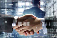 ‘Derecho de contratos’, segunda edición revisada y actualizada Personas estrechando la mano