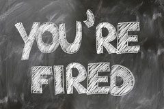 El Constitucional se reafirma: bajas cortas e intermitentes son causa de despido objetivo Está usted despedido