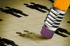 ¿Es procedente el despido disciplinario de una trabajadora cuando la empresa tiene constancia de los hechos imputables tras la petición de exhibición del bolso? Despido